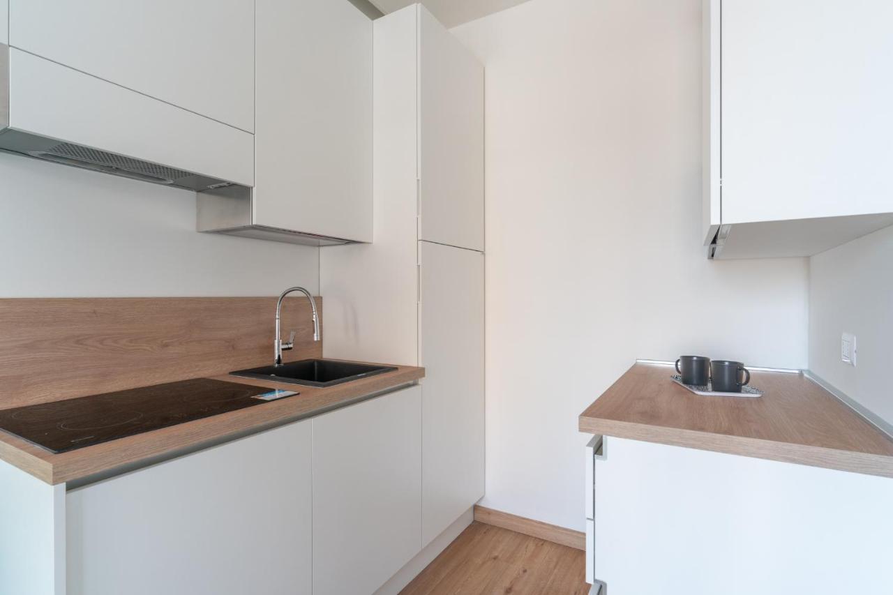 Cimiano Suite 21, New Apartment Милано Екстериор снимка