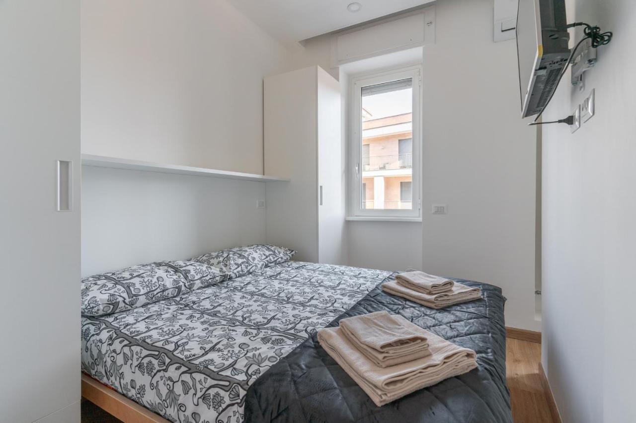 Cimiano Suite 21, New Apartment Милано Екстериор снимка
