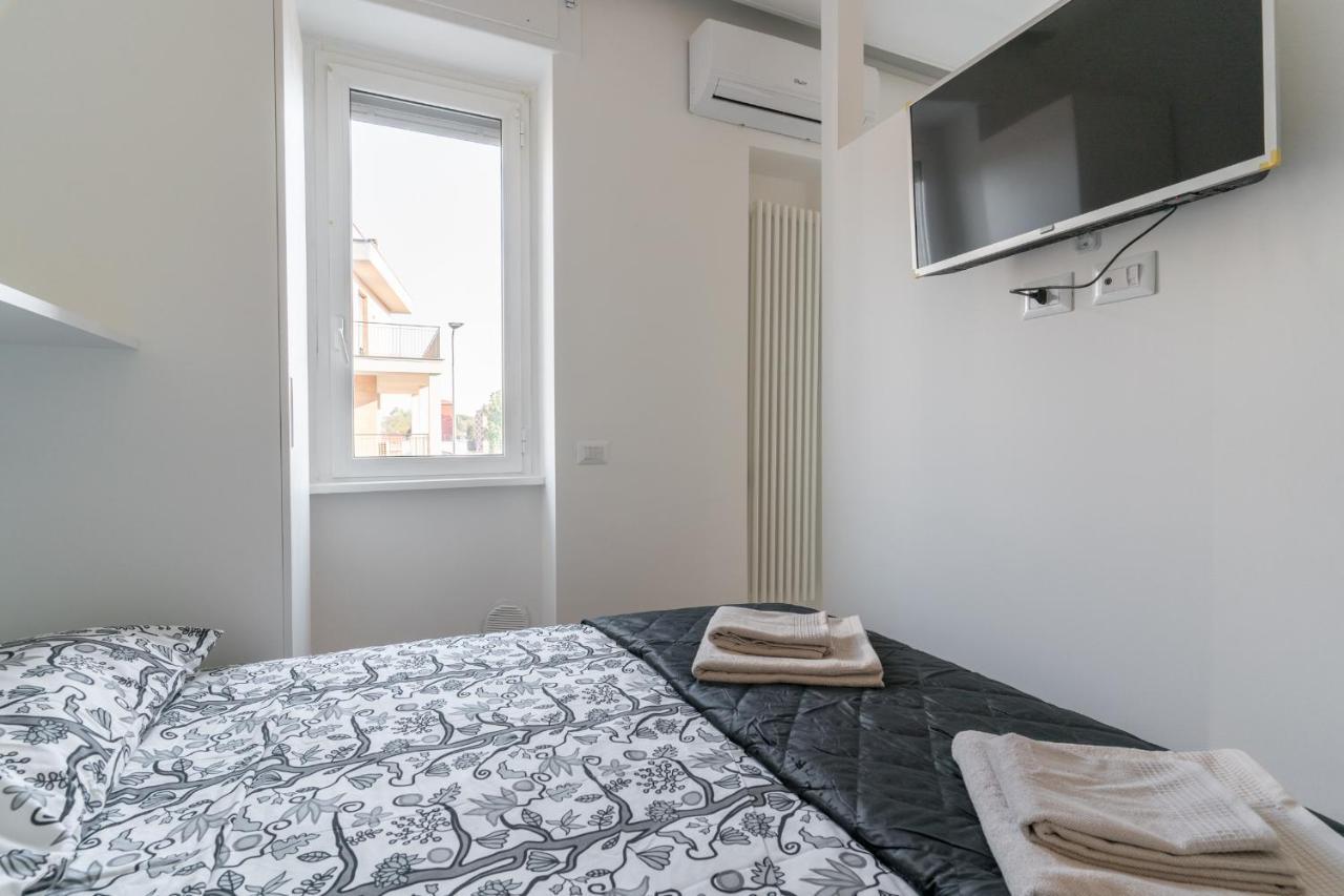 Cimiano Suite 21, New Apartment Милано Екстериор снимка